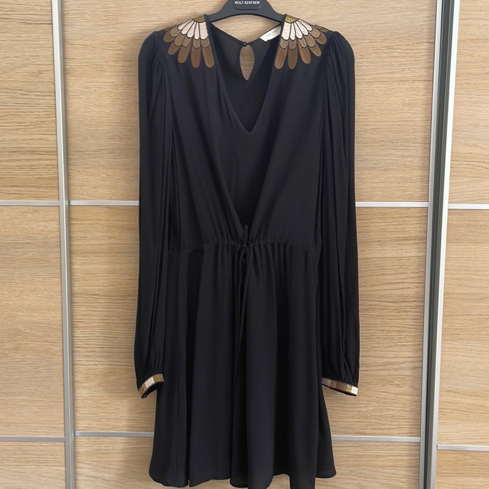Louizon fly dress in black